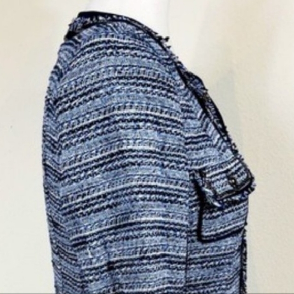 WHITE HOUSE BLACK MARKET Blue & White Tweed Chain Blazer - 6 - Picture 2 of 3